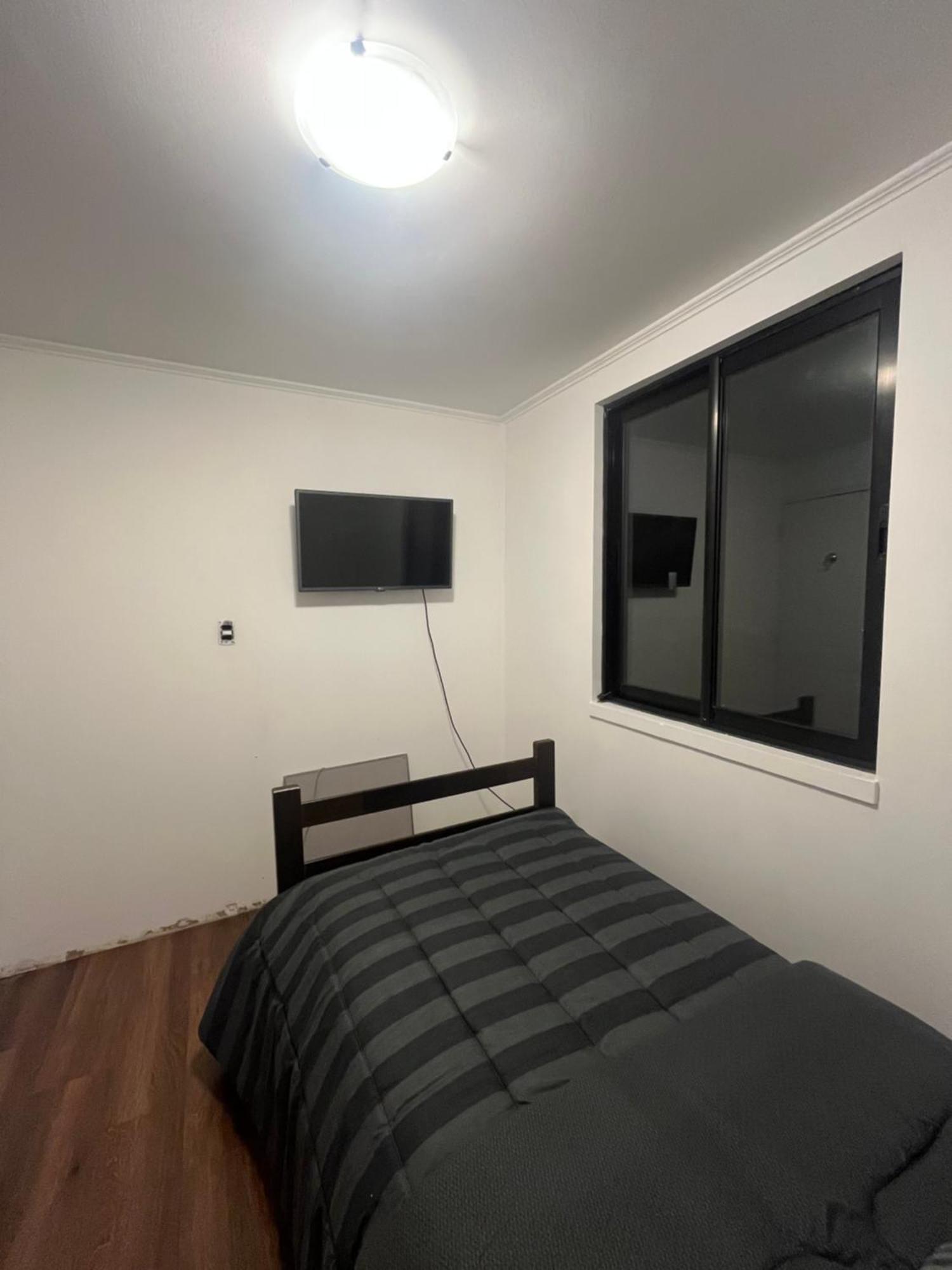 Hostel Tu Espacio Re - Casa II Cerca Del Aeropuerto Santiago de Chile Zewnętrze zdjęcie